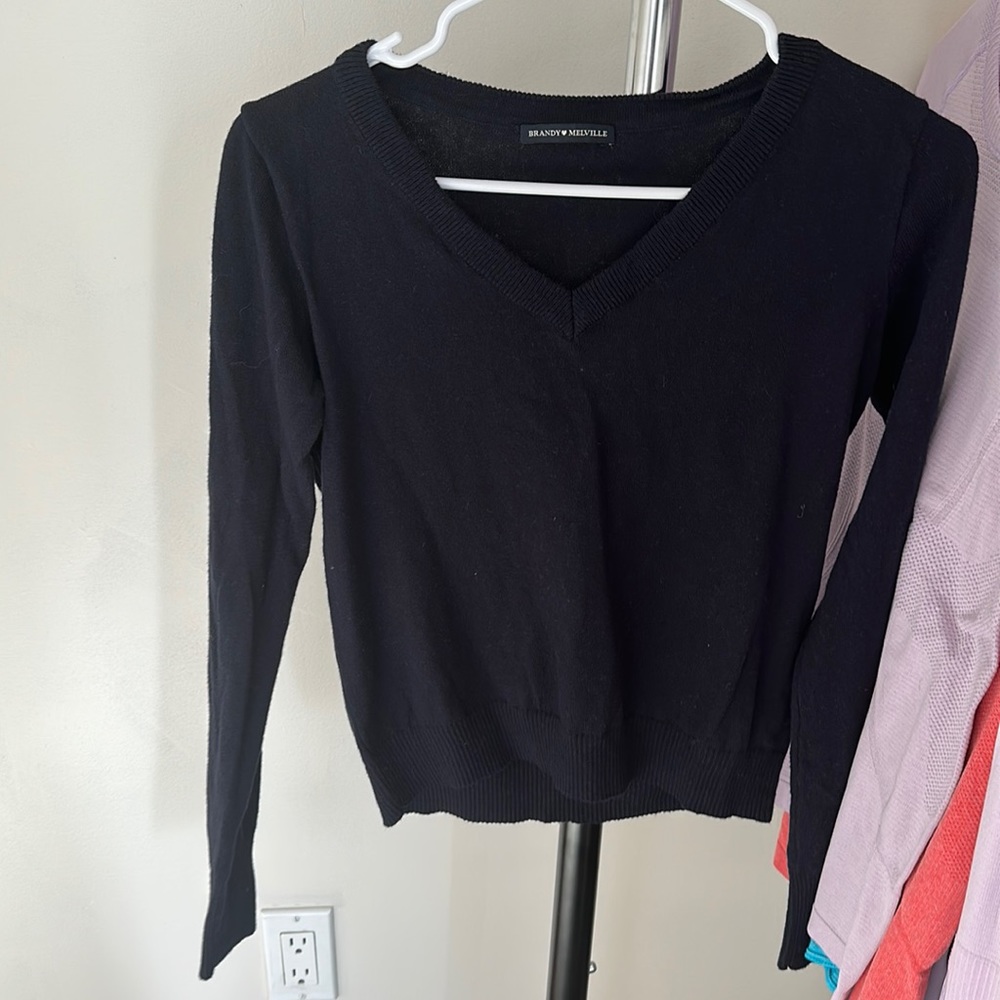 BRANDY MELVILLE navy blue sweater